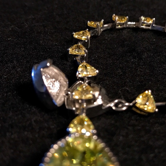 Canary Cubic Zirconia Bracelet - Picture 5 of 8